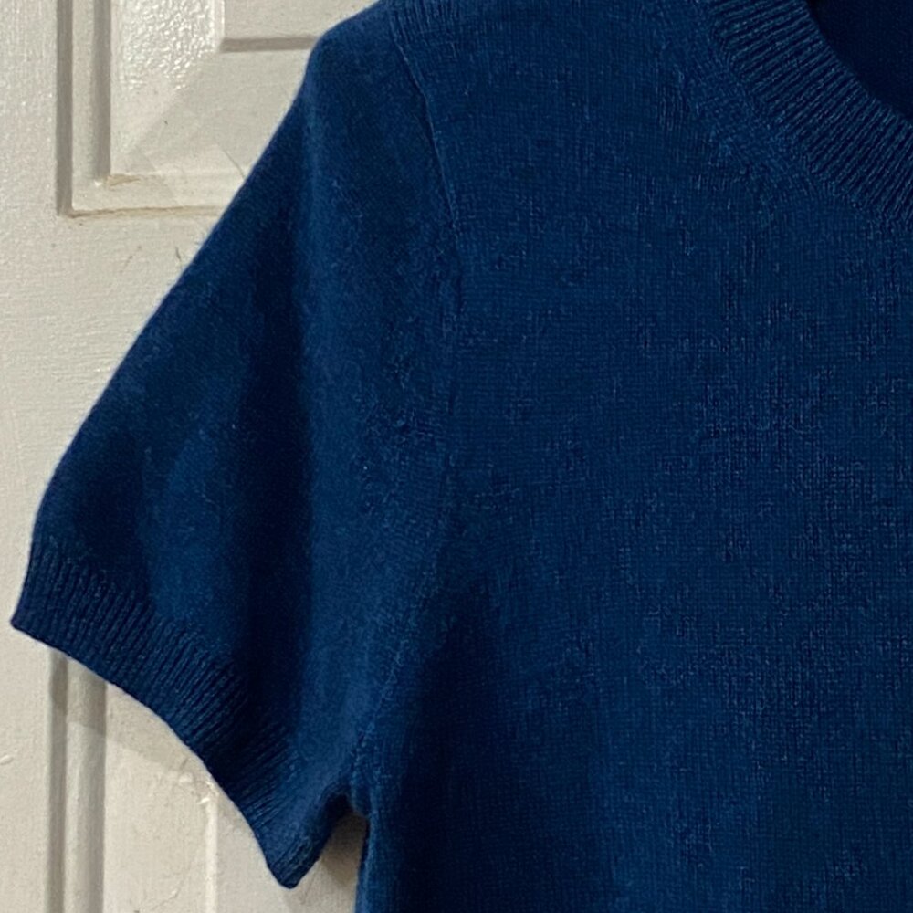 NEW Quince Mongolian Cashmere Sz M Women Sweater Pullover Short Sleeve Dark Blue - Picture 3 of 10